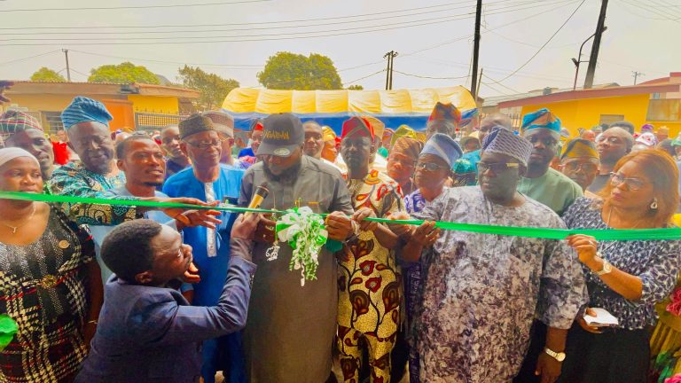 Unity Restored in Oluyole as Olatunji Commissions Hall, Praises Otunba Seye Famojuro for Fostering PDP Harmony