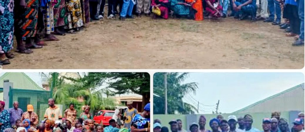 APC Loses Grassroots Mobilisers to APM as Hundreds Defect in Oluyole